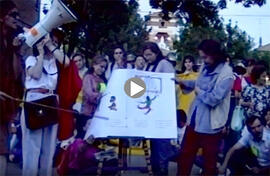 Romancero del ciego tras la manifestación hacia la Cárcel de Ranilla en apoyo al insumiso Francisco Javier Bartres "Frasco". 6 de junio de 1991. Sevilla (España).
