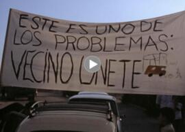 Movilización vecinal por el trafico en Vicálvaro. 1977. Madrid (España)